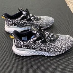 Adidas Alphabounce Men’s Sneaker